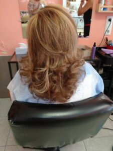 pelo cepillado y tinturado